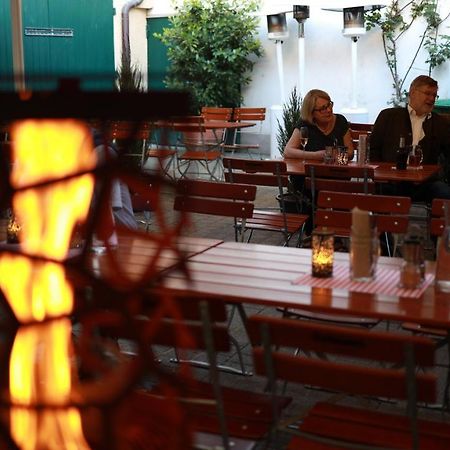 Hotel & Brauerei-Gasthof Neuwirt Neuburg an Der Donau Eksteriør bilde